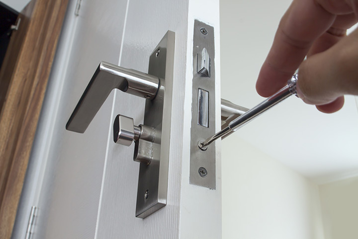 Our local locksmiths are able to repair and install door locks for properties in Watford and the local area.